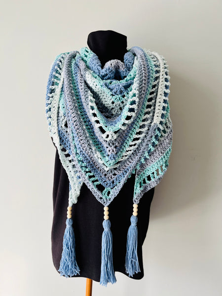 Free Yourself Shawl in Hydrangea No. 1